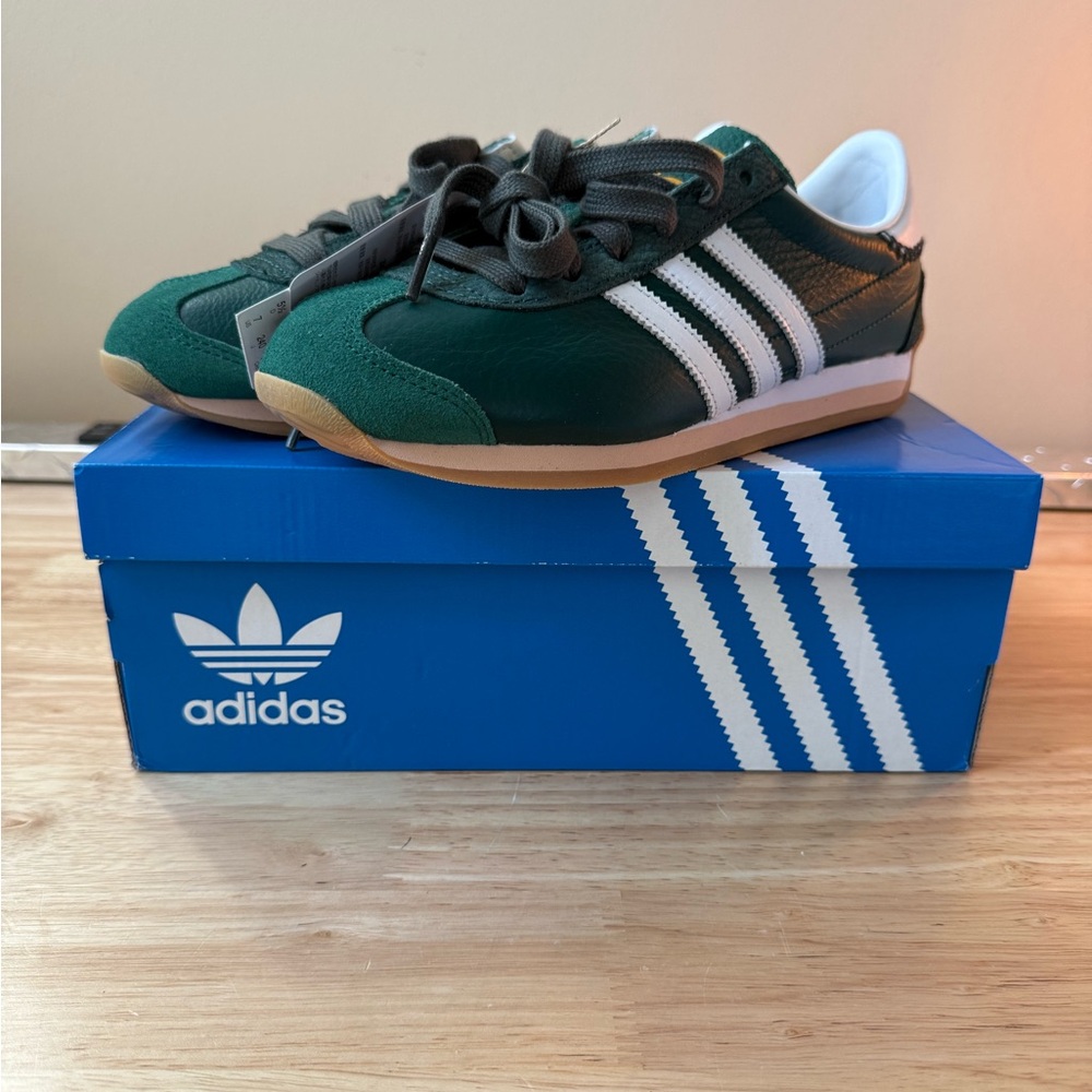 Adidas Country OG Retro Forest Green with 3 White Stripes Sneakers - Picture 8 of 9